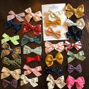 Little Poppy Bows (Clip)
